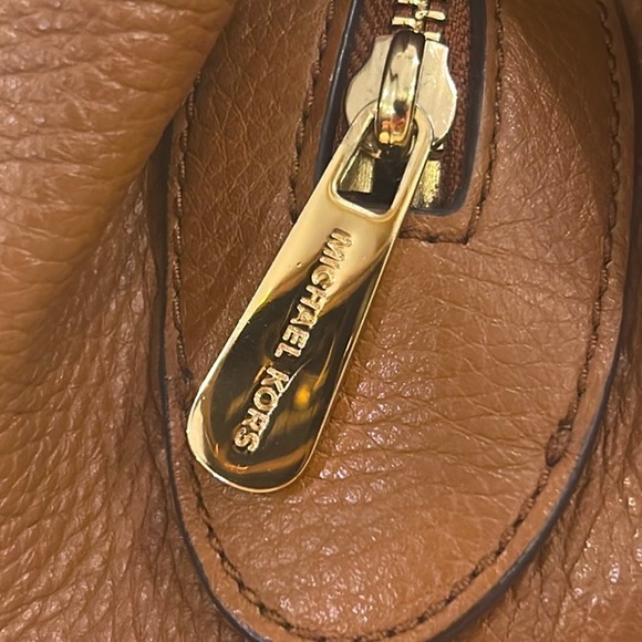 Michael Kors Leather Chain Shoulder Bag Tan Brown - Picture 13 of 13